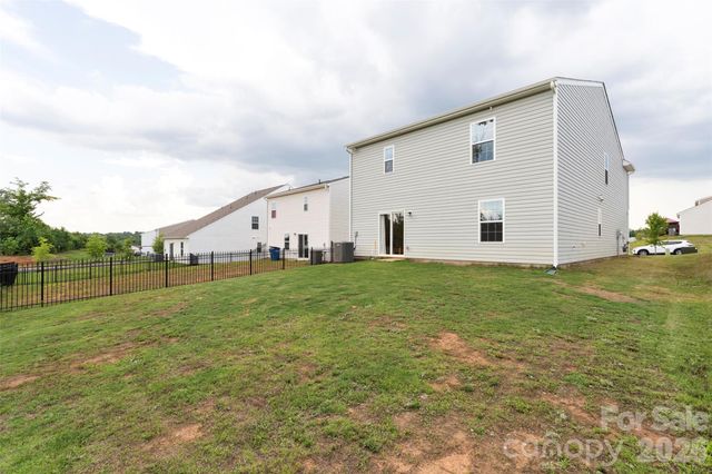 196 Brentwood Drive, Statesville, NC 28625
