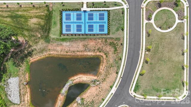 196 Brentwood Drive, Statesville, NC 28625