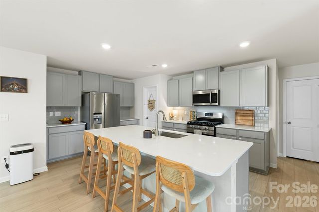 196 Brentwood Drive, Statesville, NC 28625