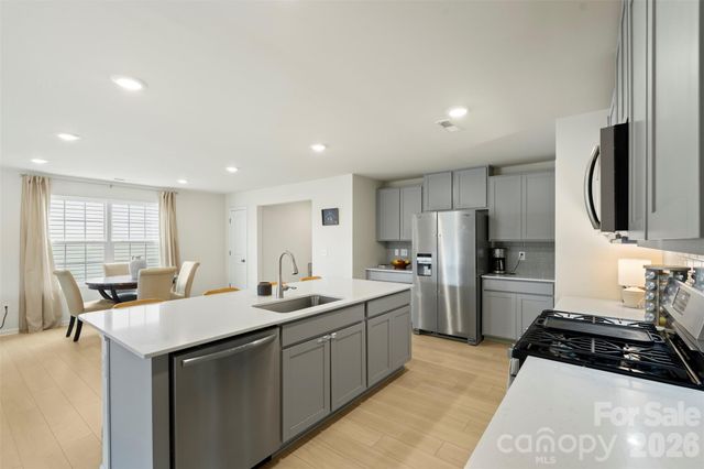 196 Brentwood Drive, Statesville, NC 28625