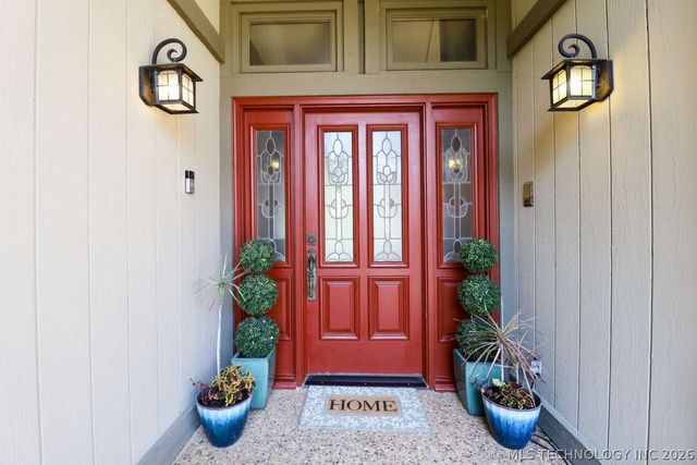 6124 S Louisville Avenue, Tulsa, OK 74136