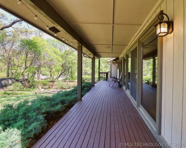 6124 S Louisville Avenue, Tulsa, OK 74136