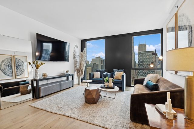 234 W Polk Street 3204, Chicago, IL 60607