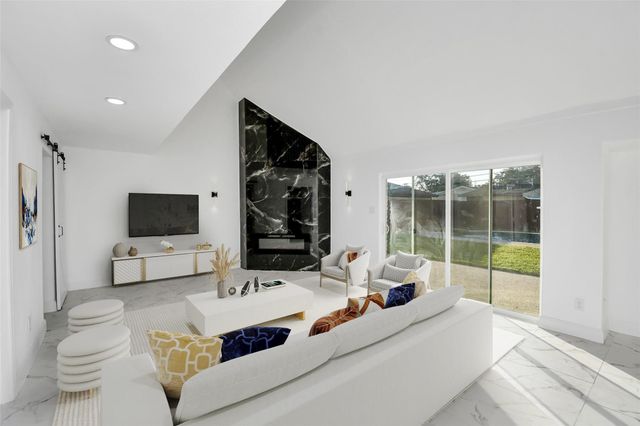 6035 Cartagena Street, Houston, TX 77035