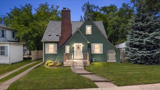 580 E Montcalm Street, Pontiac, MI 48342