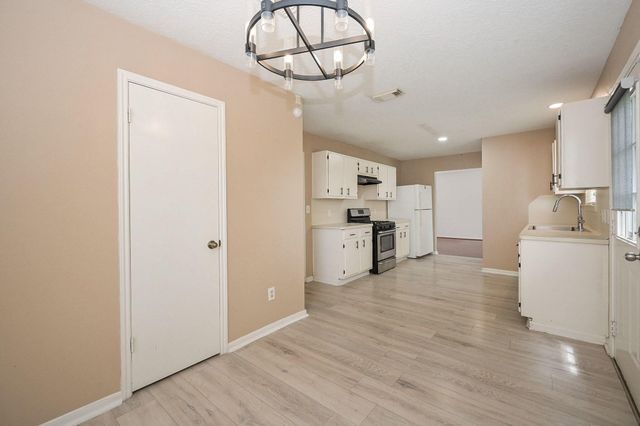 13723 Wood River Drive, Houston, TX 77085