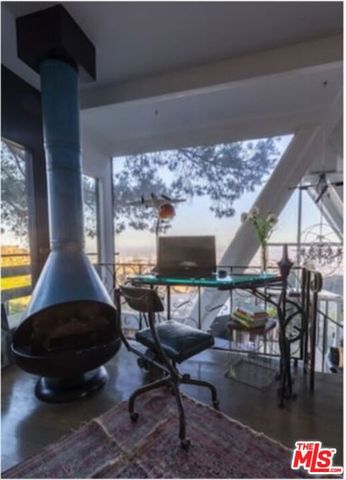 2144 Sunset Plaza Drive, Los Angeles, CA 90069