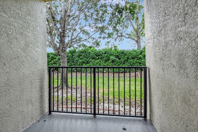 15125 Michelangelo Boulevard 108, Delray Beach, FL 33446