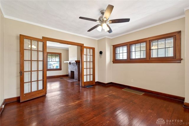 125 E Siebenthaler Avenue, Dayton, OH 45405