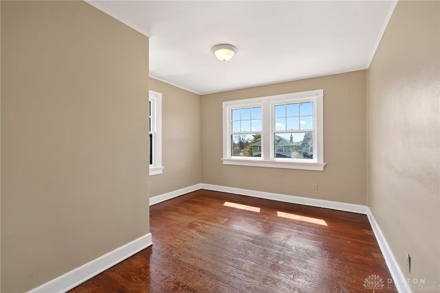 125 E Siebenthaler Avenue, Dayton, OH 45405