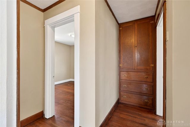 125 E Siebenthaler Avenue, Dayton, OH 45405