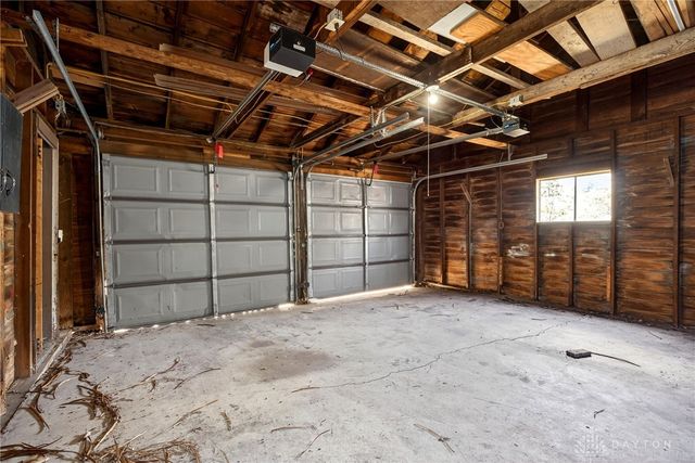 125 E Siebenthaler Avenue, Dayton, OH 45405