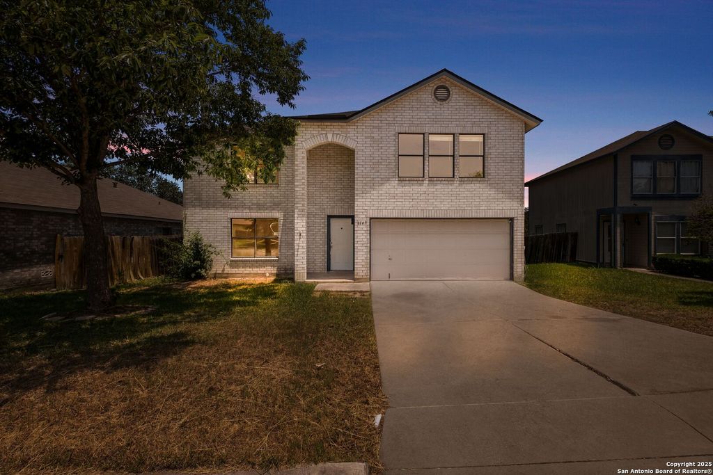 6647 BEECH TRAIL DR, Converse, TX 78109