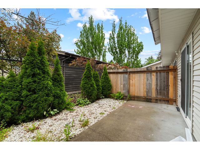 18220 Se PINE St, Portland, OR 97233