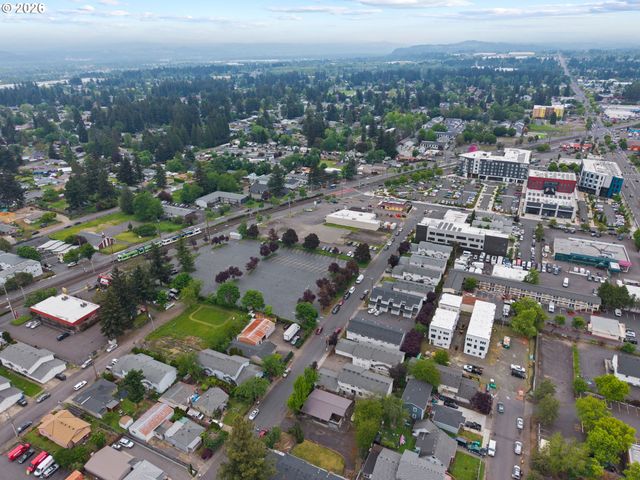 18220 Se PINE St, Portland, OR 97233