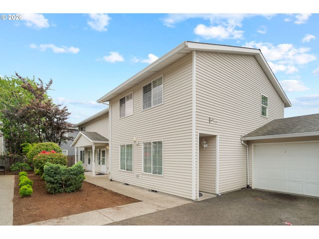 18220 Se PINE St, Portland, OR 97233