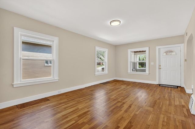 1047 Eastern Avenue, Grand Rapids, MI 49503