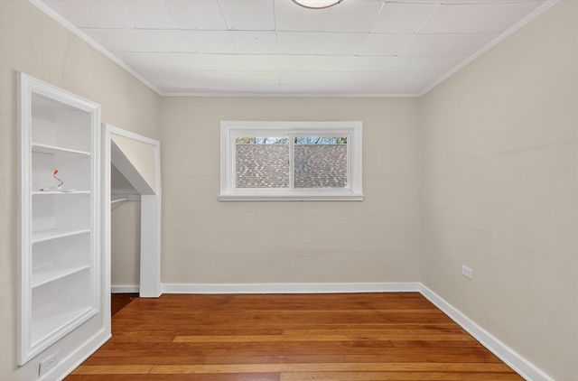 1047 Eastern Avenue, Grand Rapids, MI 49503