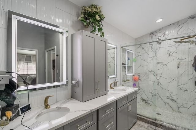 2044 TUNISIA AVENUE, Spring Hill, FL 34609
