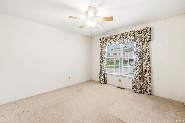5318 Larkspur Drive, South Bend, IN 46614