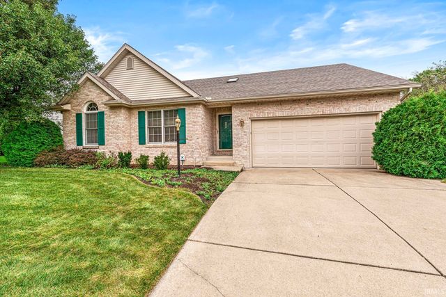 5318 Larkspur Drive, South Bend, IN 46614