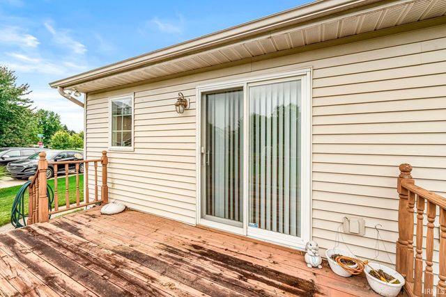 5318 Larkspur Drive, South Bend, IN 46614