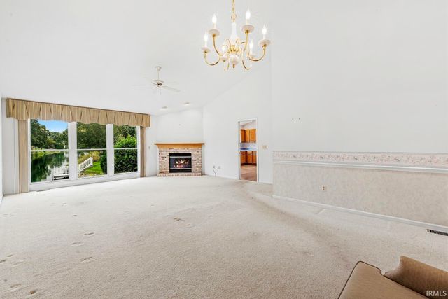 5318 Larkspur Drive, South Bend, IN 46614