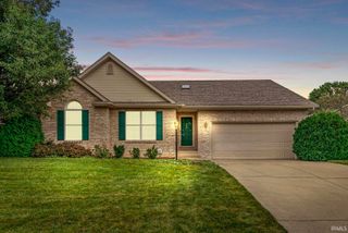 5318 Larkspur Drive, South Bend, IN 46614