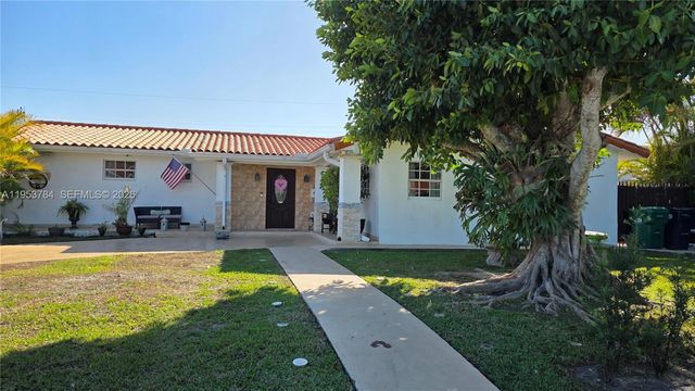 12320 SW 39th St, Miami, FL 33175