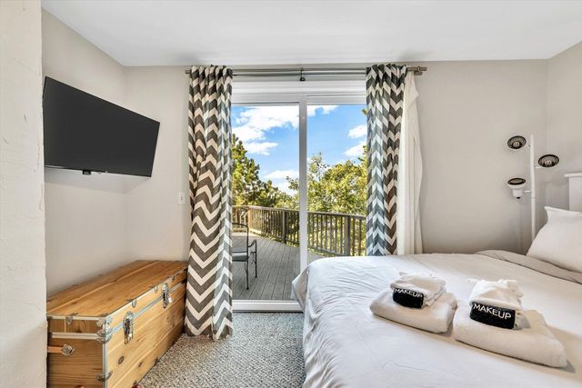 90 Ring Road, Wellfleet, MA 02667