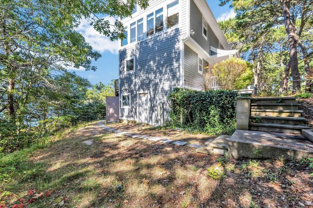90 Ring Road, Wellfleet, MA 02667