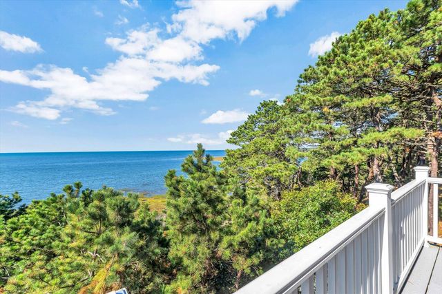 90 Ring Road, Wellfleet, MA 02667