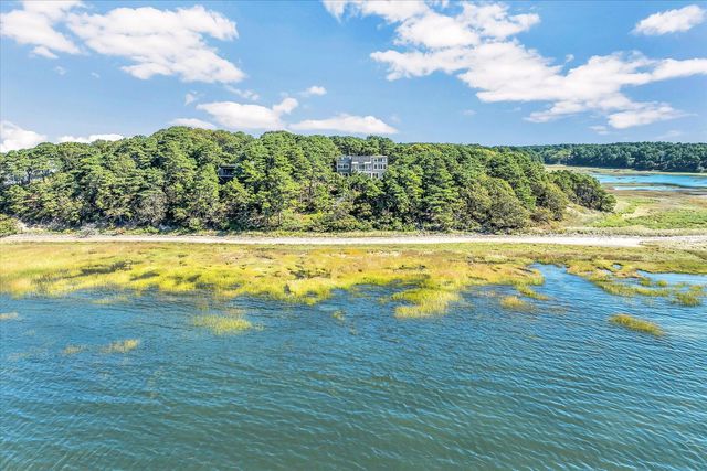 90 Ring Road, Wellfleet, MA 02667