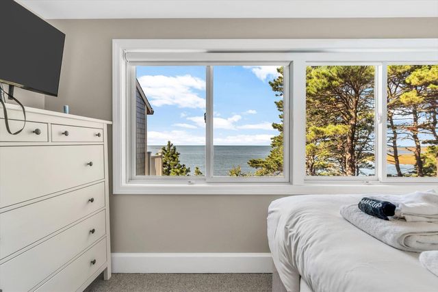 90 Ring Road, Wellfleet, MA 02667