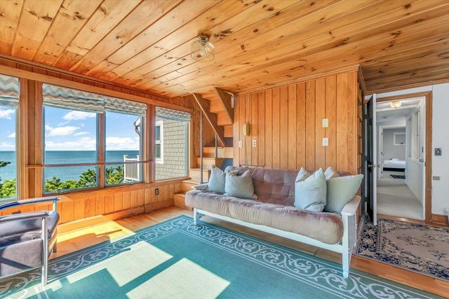 90 Ring Road, Wellfleet, MA 02667