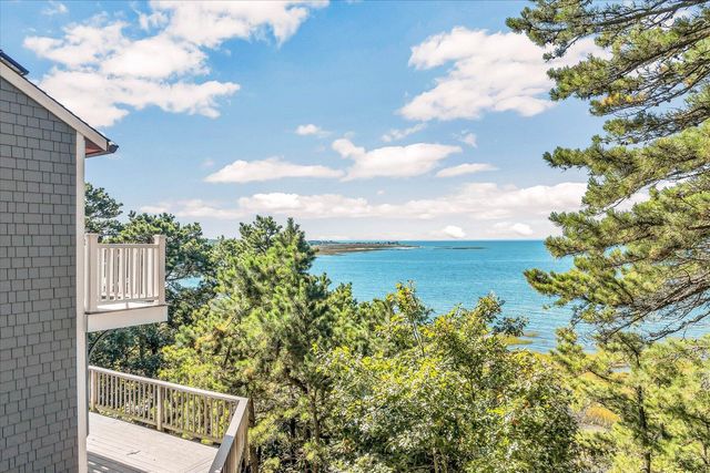 90 Ring Road, Wellfleet, MA 02667