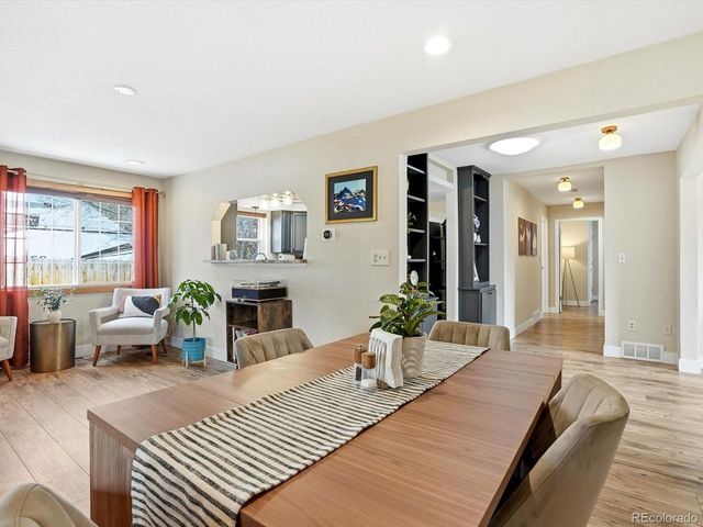 1260 Welch St, Lakewood, CO 80401