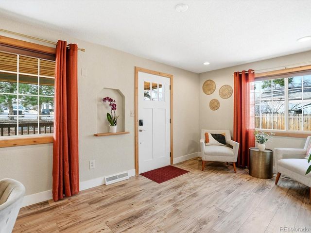 1260 Welch St, Lakewood, CO 80401