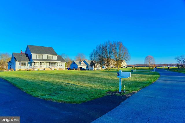 33 MILBOURN MANOR DR, Camden Wyoming, DE 19934