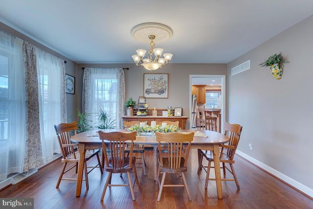 33 MILBOURN MANOR DR, Camden Wyoming, DE 19934