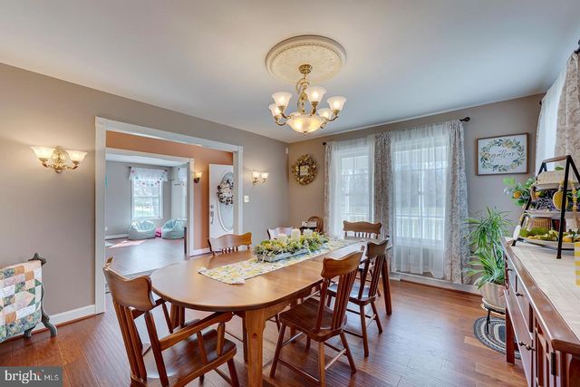 33 MILBOURN MANOR DR, Camden Wyoming, DE 19934