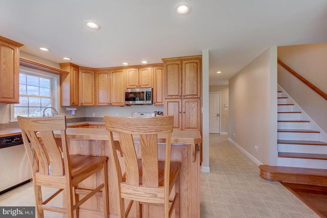 33 MILBOURN MANOR DR, Camden Wyoming, DE 19934