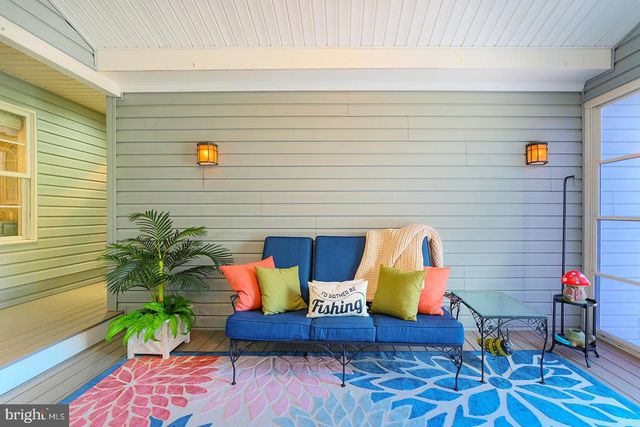 33 MILBOURN MANOR DR, Camden Wyoming, DE 19934