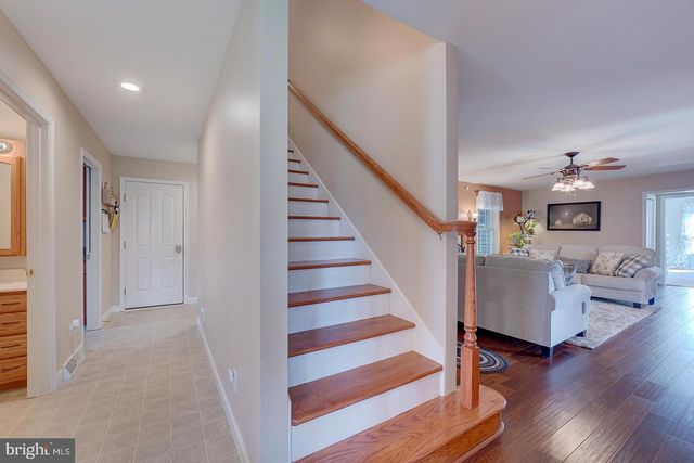 33 MILBOURN MANOR DR, Camden Wyoming, DE 19934