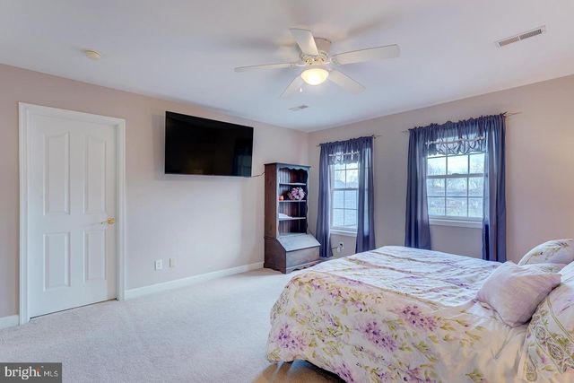 33 MILBOURN MANOR DR, Camden Wyoming, DE 19934