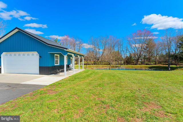 33 MILBOURN MANOR DR, Camden Wyoming, DE 19934