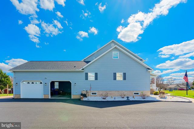 33 MILBOURN MANOR DR, Camden Wyoming, DE 19934