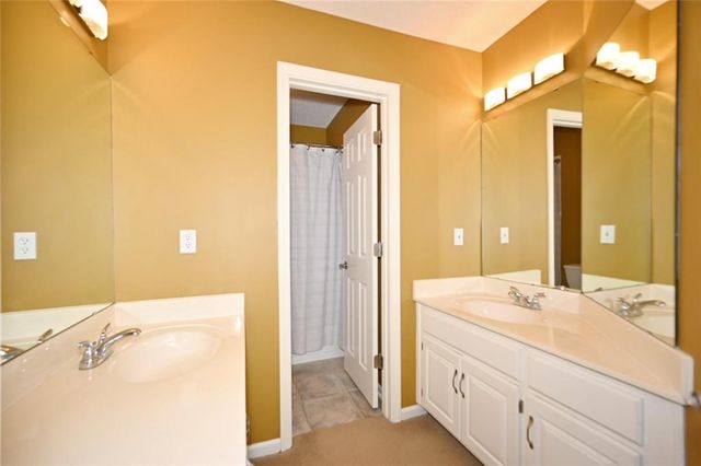 6206 N Strathbury Avenue, Kansas City, MO 64151