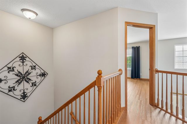 592 SE Williams Court, Waukee, IA 50263