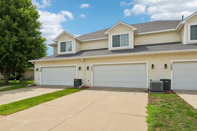 592 SE Williams Court, Waukee, IA 50263